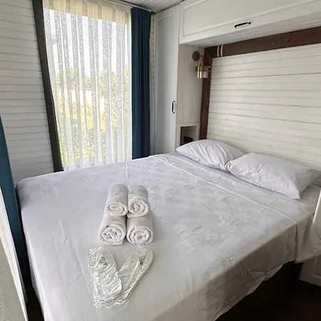 Otel Flu Alacati Tiny House